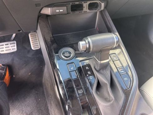 Used 2023 Kia Niro EX Touring image 28