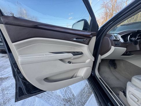 Used 2012 Cadillac SRX Luxury image 13