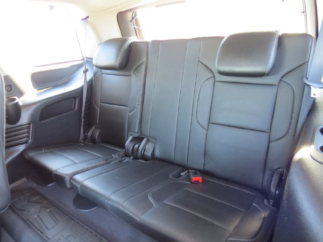 Used 2020 Chevrolet Tahoe LT w/ Off-Road Package AWD/4WD image 12