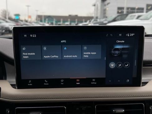 Used 2022 Lincoln Nautilus AWD image 31