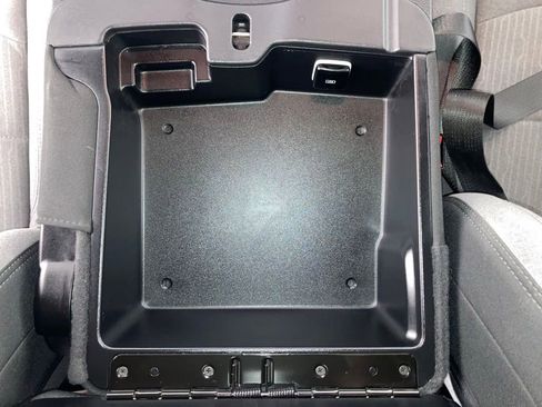 Used 2024 RAM 2500 Big Horn image 11