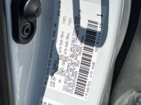 Certified 2021 Toyota Tacoma SR w/ SR Convenience Package RWD image 31