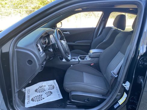Used 2020 Dodge Charger R/T w/ Navigation & Travel Group image 19