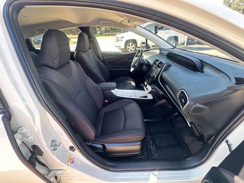 Used 2016 Toyota Prius Three Touring image 23