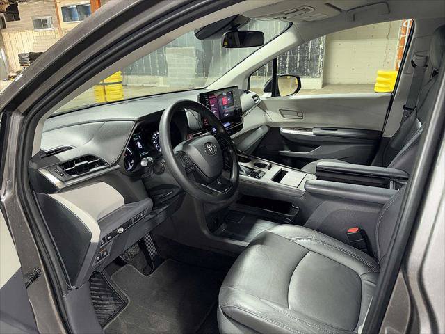Certified 2022 Toyota Sienna LE FWD image 29