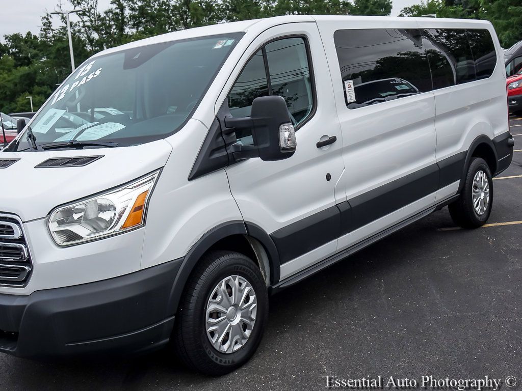 Used 2015 Ford Transit 350 XLT RWD image 4