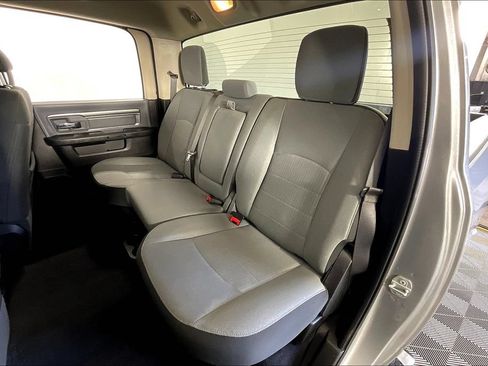 Used 2022 RAM 1500 Classic SLT w/ Electronics Group AWD/4WD image 35