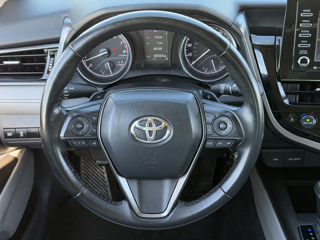 Used 2024 Toyota Camry SE FWD image 13