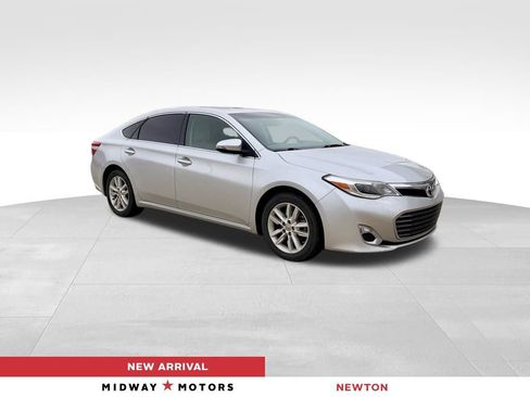 Used 2014 Toyota Avalon XLE Premium image 1