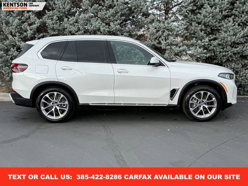 Used 2025 BMW X5 xDrive50e image 10