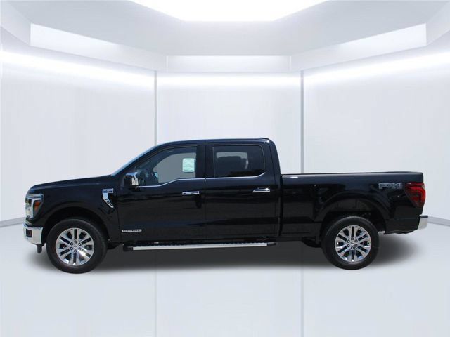 Used 2025 Ford F150 Lariat w/ Equipment Group 502A High AWD/4WD image 4