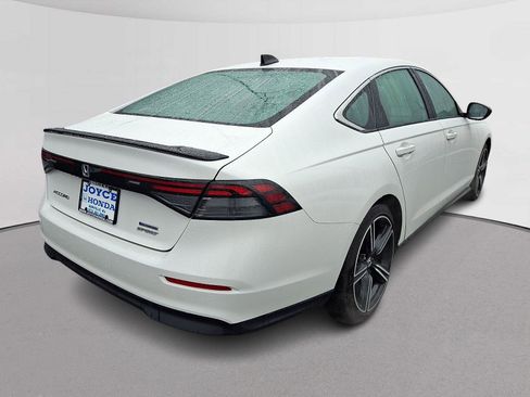 Certified 2023 Honda Accord Sport image 10