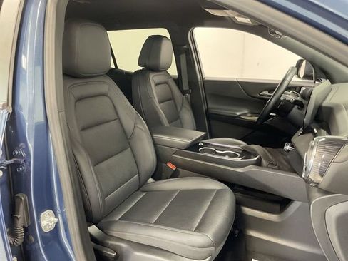 Used 2025 Chevrolet Equinox LT w/ Convenience Package II AWD/4WD image 27