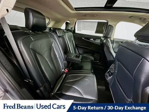 Certified 2021 Lincoln Nautilus Reserve w/ Monochromatic Package image 31