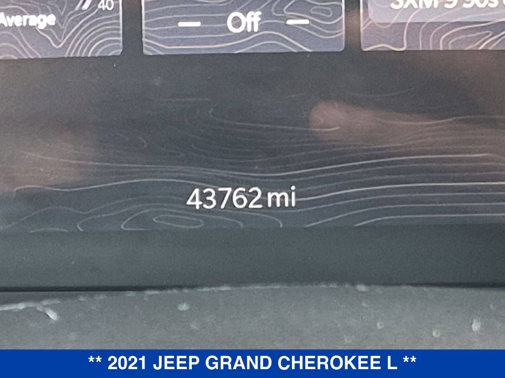 Used 2021 Jeep Grand Cherokee L Limited AWD/4WD image 23