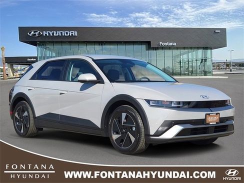 New 2026 Hyundai Ioniq 5 SE image 1