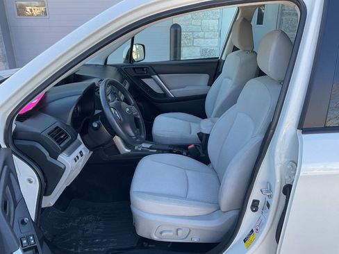 Used 2015 Subaru Forester 2.5i Premium image 13