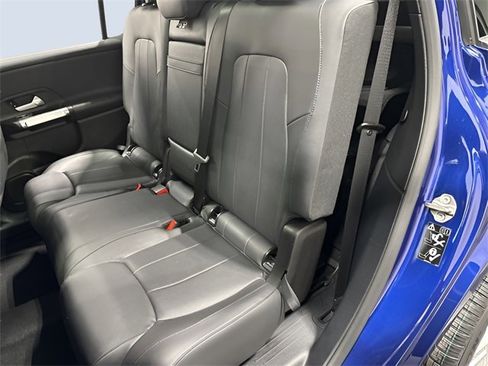 Used 2020 Mercedes-Benz GLB 250 GLB 250 image 29