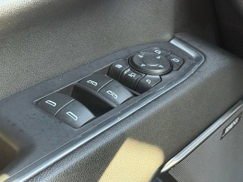 Used 2024 Chevrolet Silverado 2500 High Country w/ High Country Premium Package AWD/4WD image 31