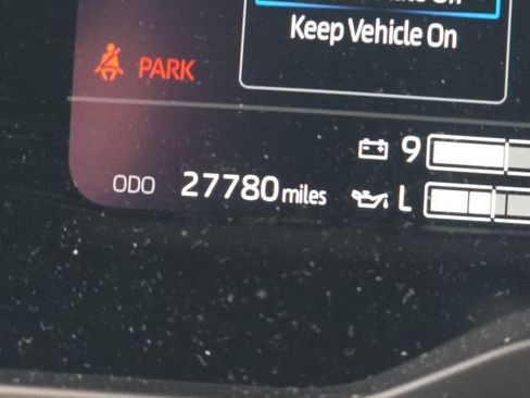 Used 2025 Toyota Sequoia Limited image 20