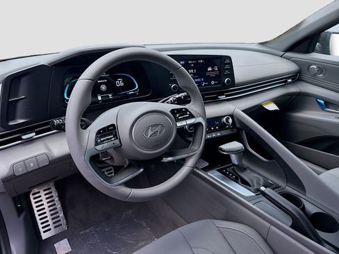 New 2026 Hyundai Elantra Sport FWD image 7