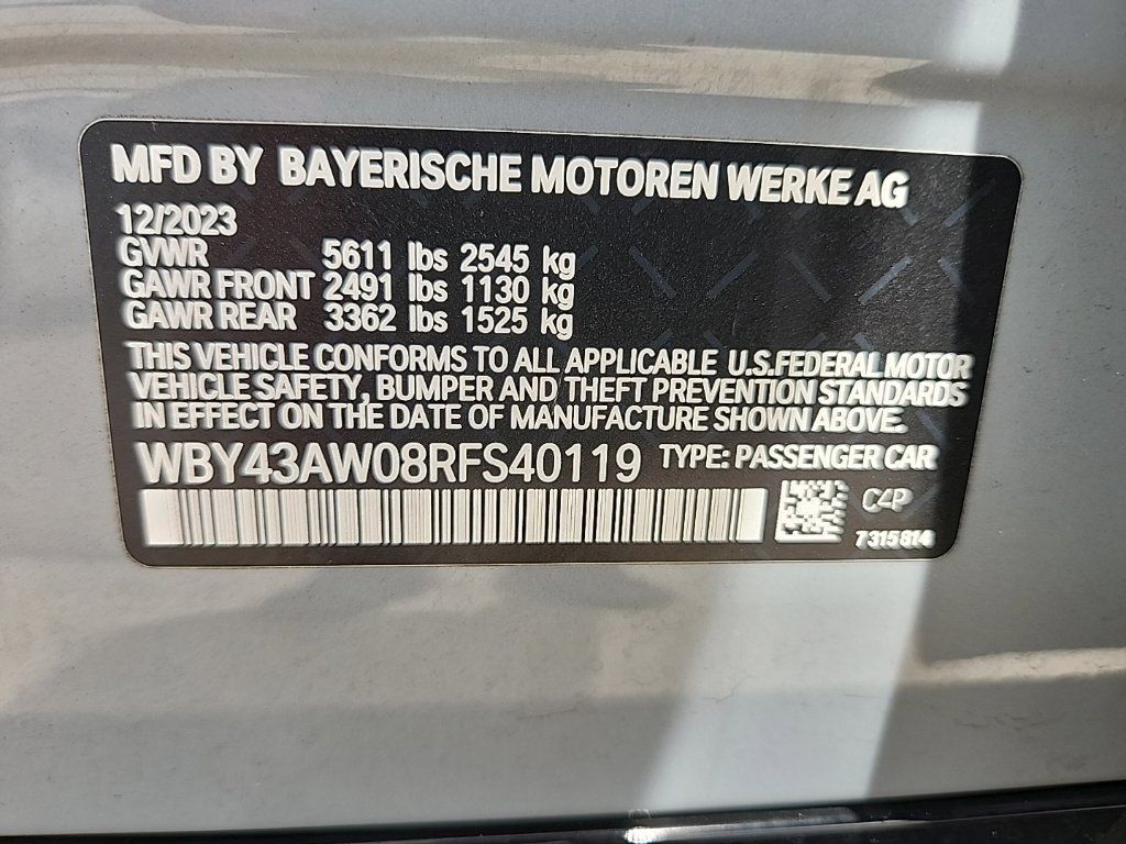 Used 2024 BMW i4 eDrive35 w/ M Sport Package RWD image 9