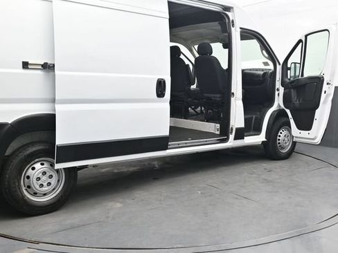 Used 2023 RAM ProMaster 2500 FWD image 48