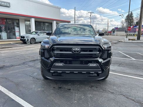 New 2026 Toyota Tacoma SR5 AWD/4WD image 2