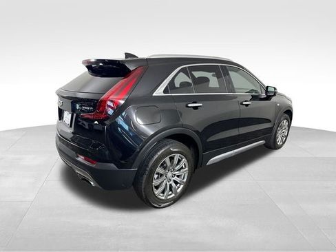 Certified 2023 Cadillac XT4 Premium Luxury w/ Cold Weather Package AWD/4WD image 5