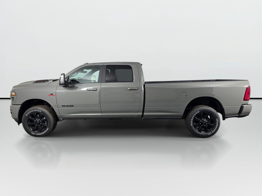 New 2026 RAM 3500 Laramie w/ Night Edition AWD/4WD image 8