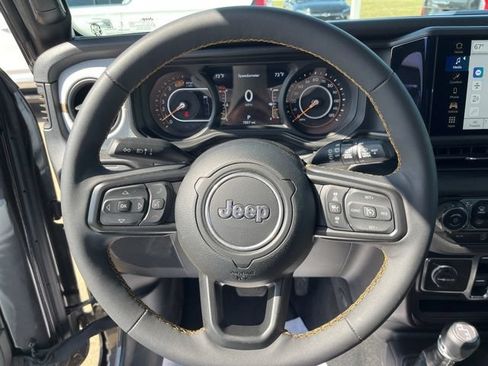 Used 2024 Jeep Wrangler Unlimited Sport AWD/4WD image 13