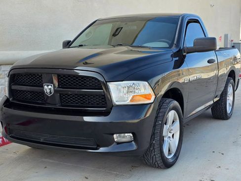 Used 2011 RAM 1500 2WD Regular Cab image 8