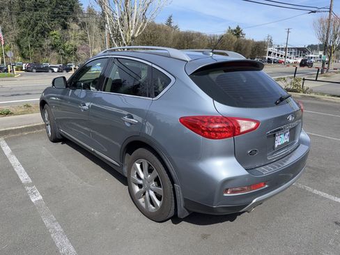 Used 2017 INFINITI QX50 AWD w/ Premium Plus Package image 10