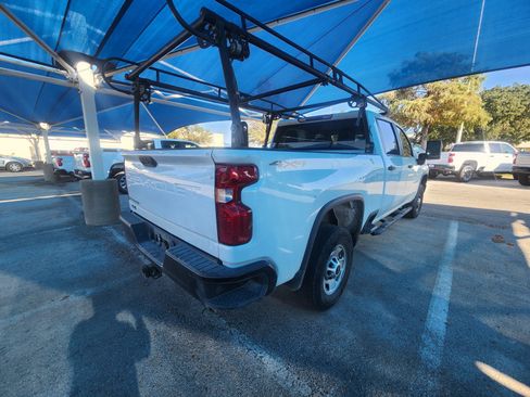 Used 2020 Chevrolet Silverado 2500 W/T w/ WT Convenience Package AWD/4WD image 4