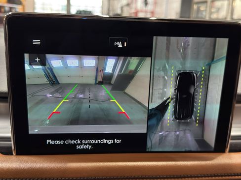 Used 2023 Lincoln Aviator Reserve w/ Equipment Group 201A image 29