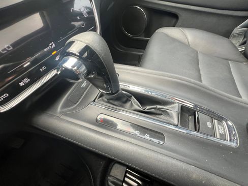 Used 2016 Honda HR-V EX-L image 22