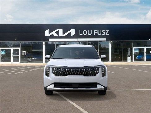 New 2026 Kia Carnival EX FWD image 2