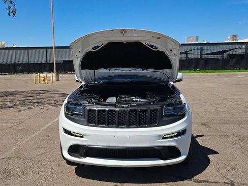 Used 2016 Jeep Grand Cherokee SRT AWD/4WD image 46