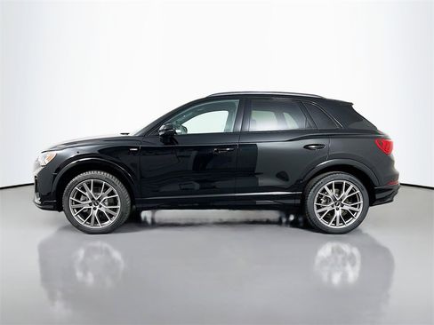 Used 2025 Audi Q3 2.0T Premium Plus image 4