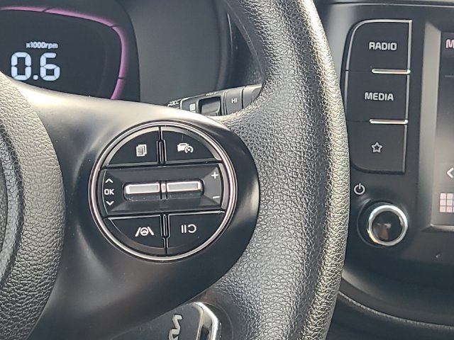 Used 2024 Kia Soul LX w/ LX Technology Package FWD image 18