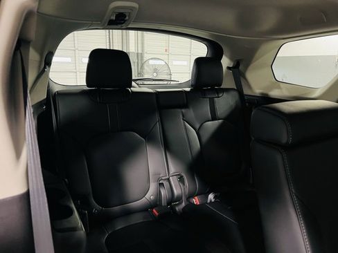 New 2025 Honda Pilot EX-L image 32