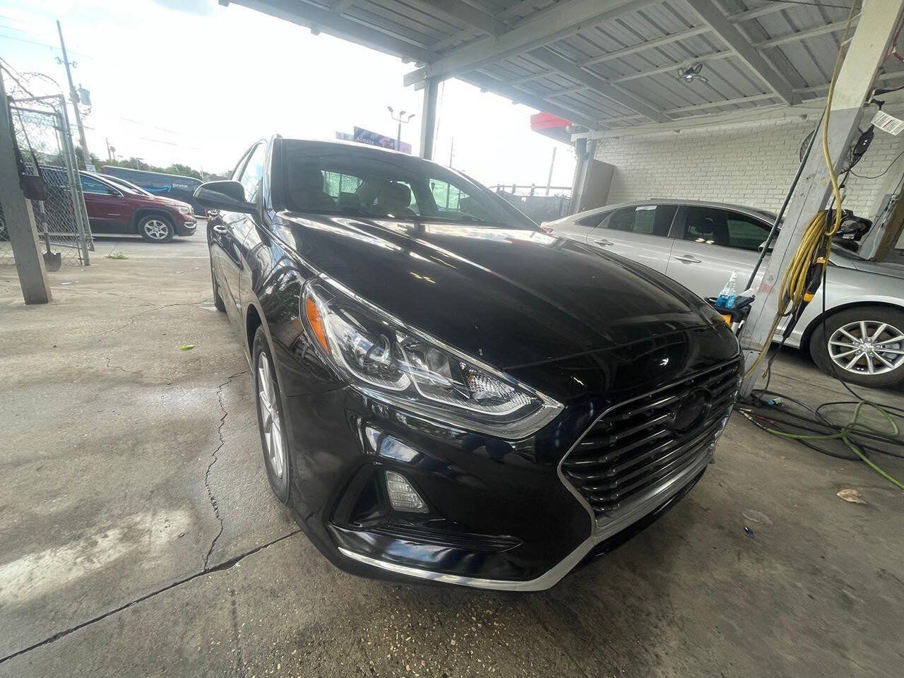 Used 2018 Hyundai Sonata SE w/ Cargo Package FWD image 17