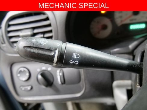 Used 2007 Dodge Caravan SXT w/ Popular Equipment Group I FWD image 26