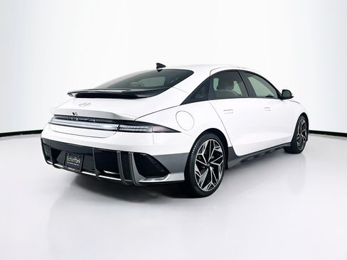 Used 2024 Hyundai Ioniq 6 SEL AWD/4WD image 9