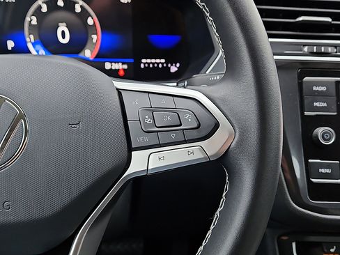 Certified 2024 Volkswagen Tiguan S image 17