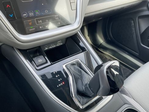 Used 2025 Subaru Legacy Premium image 18