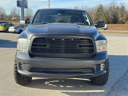 Used 2016 RAM 1500 Express image 8