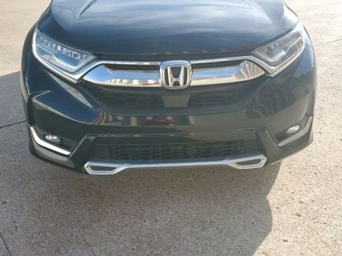 Used 2018 Honda CR-V Touring image 4