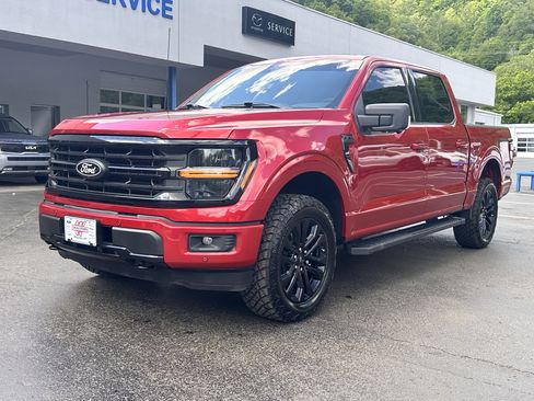 Used 2025 Ford F150 XLT w/ Equipment Group 302A MID AWD/4WD image 2