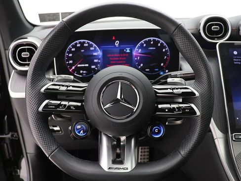 Used 2025 Mercedes-Benz GLC 43 AMG 4MATIC image 20